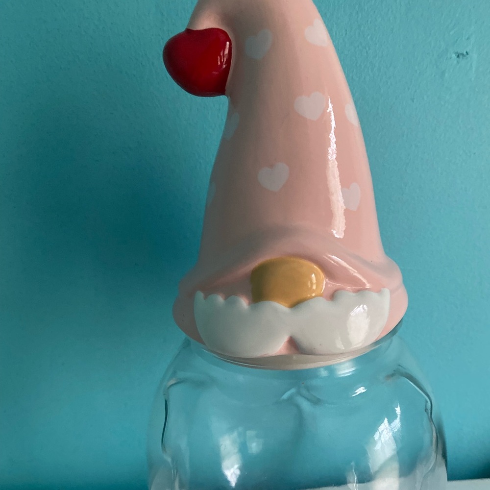 Valentines Bundle! 2 Rae Dunn and Candy/Cookie Gnome Jar! Super adorable! 😍💕